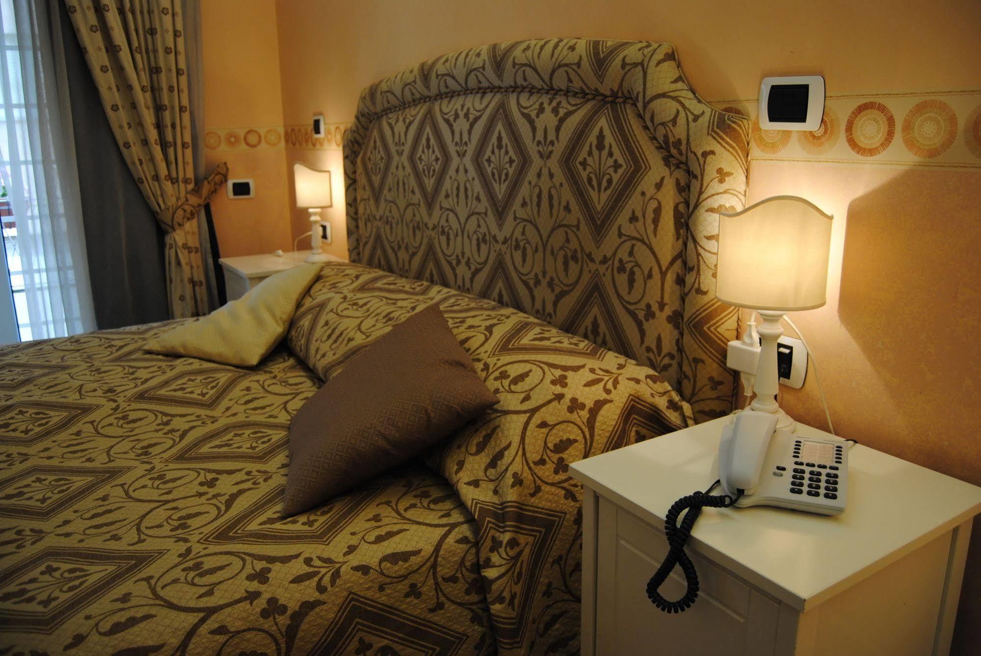 Il Colonnato Bed & Breakfast Rome Luaran gambar